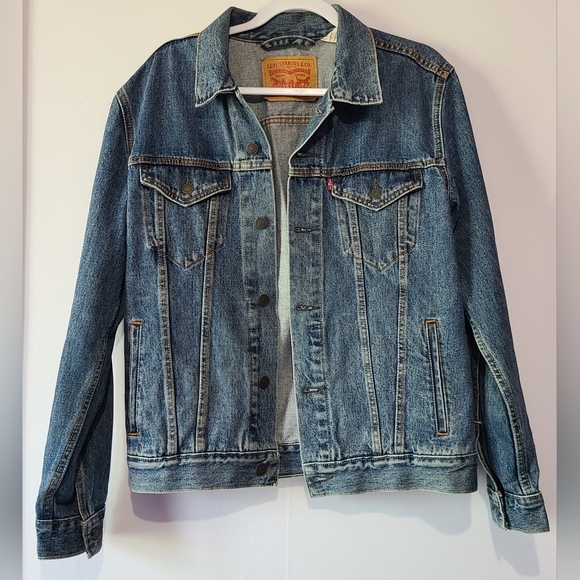 786. Levi's unisex blue, button down jean jacket w/ 4 pockets, size M - Picture 1 of 8